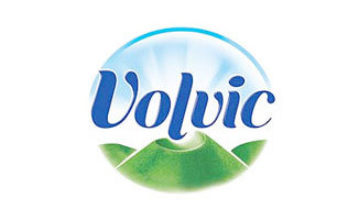 Volvic mit einem neuen Logo