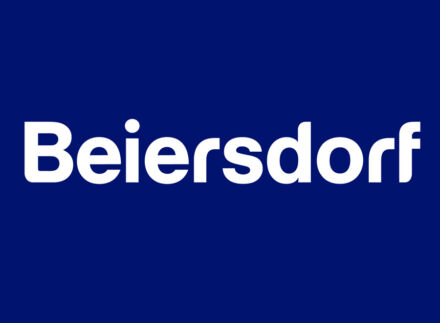 Formpflege für das Logo von Beiersdorf