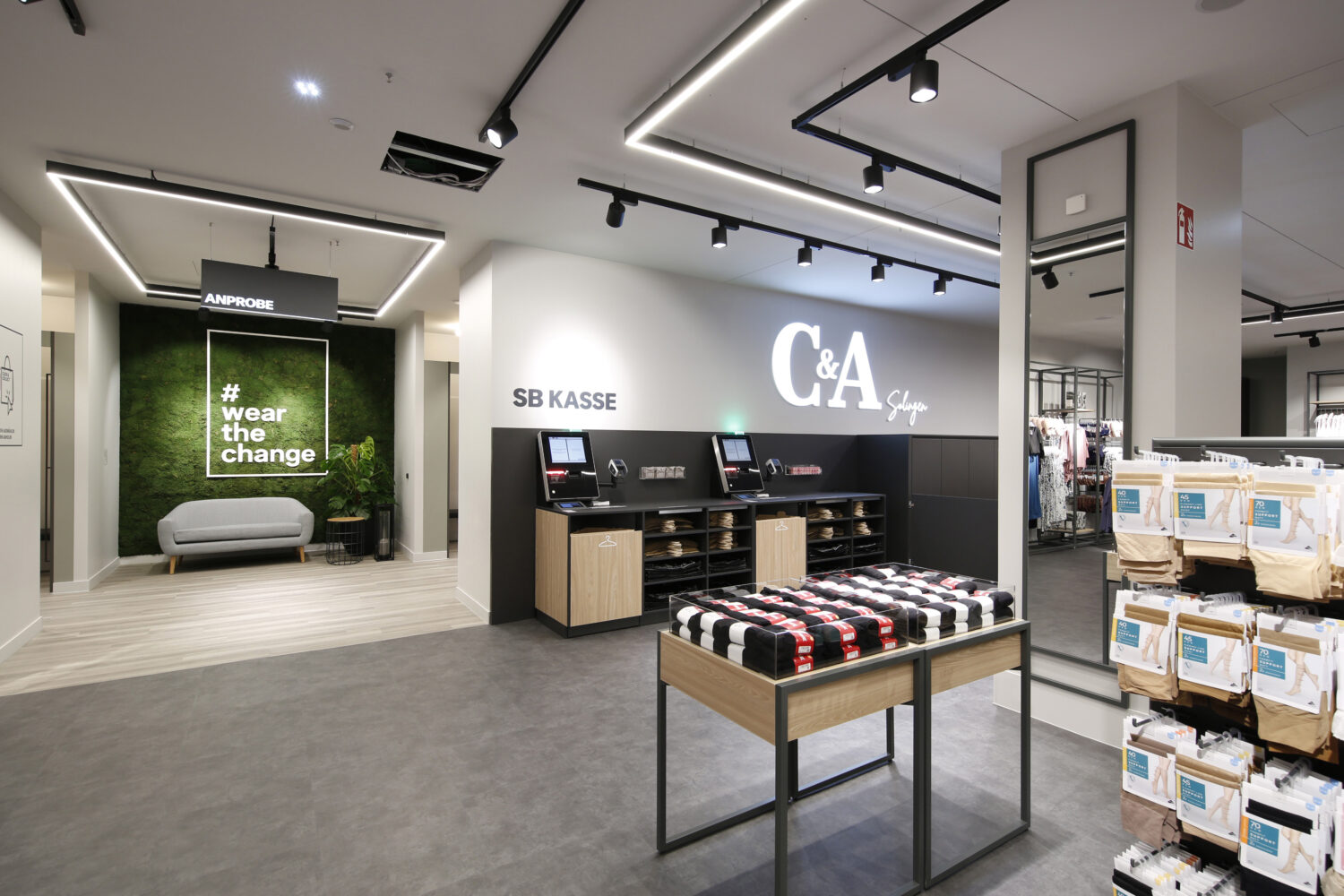 C&A Solingen – Store Design, Quelle: C&A